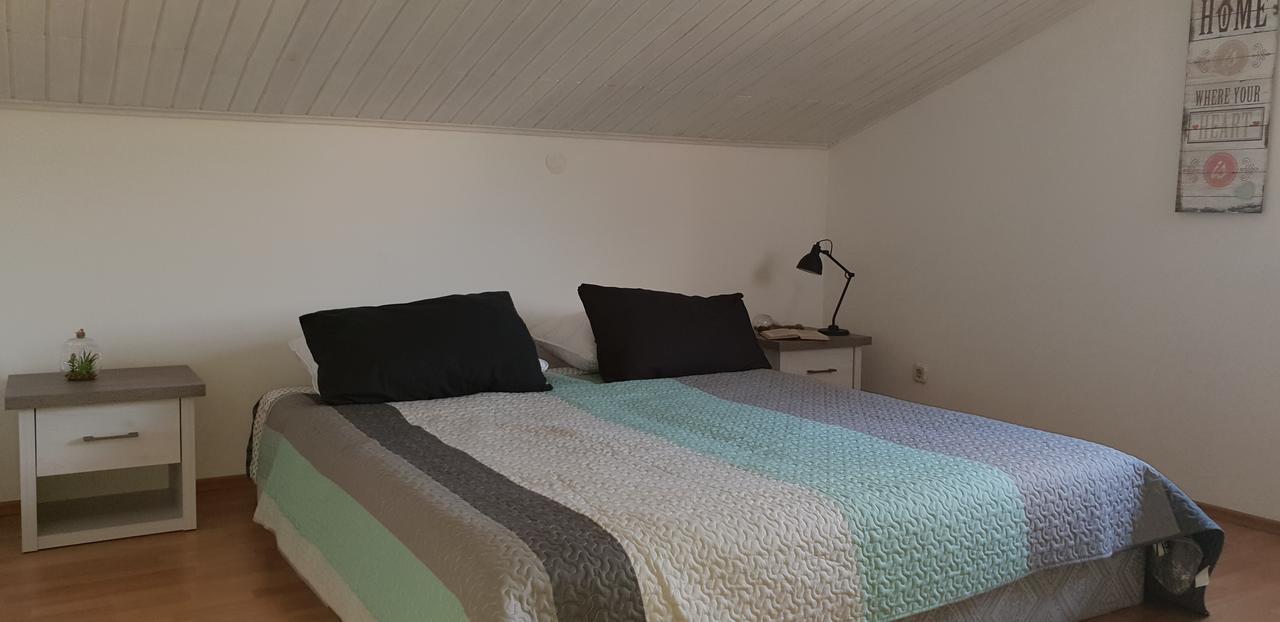 Apartment Tezak Kukci Buitenkant foto